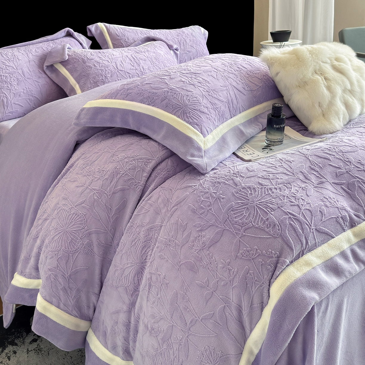 91家纺网 家纺一手货源 找家纺 家居1号家纺 2025新款230克全消光牛奶绒四件套-梦蝶 梦蝶-暖紫