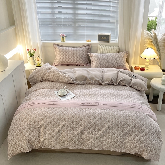 91家纺网 家纺一手货源 找家纺 （总）仟岸家纺 2025新款亲肤舒适全棉磨毛四件套系列