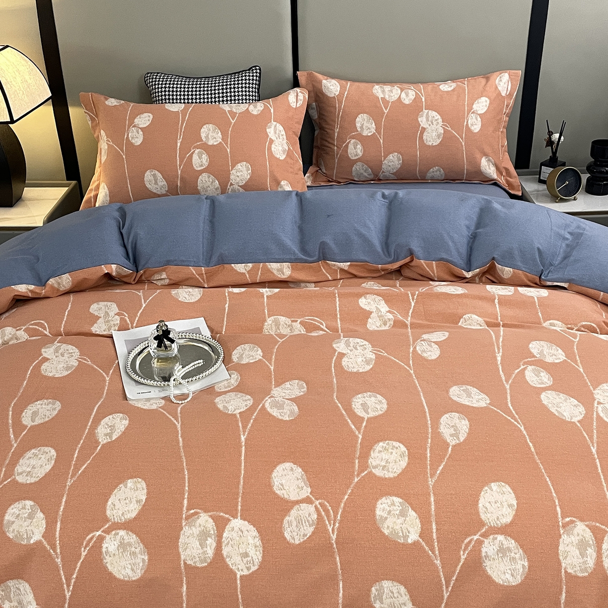 91家纺网 家纺一手货源 找家纺 仟岸家纺 2025新款亲肤舒适全棉磨毛四件套系列 向云端 粉