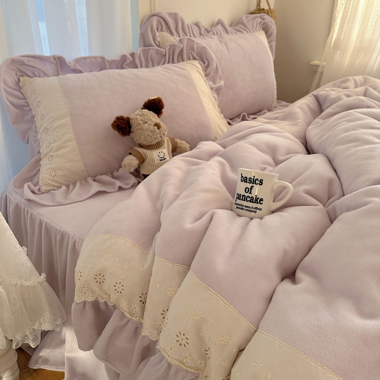 91家纺网 家纺一手货源 找家纺 轻奢坊 2025新款牛奶绒纯色全棉蕾丝大花边四件套-软乎系列 软乎紫