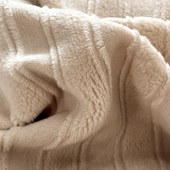 91家纺网 家纺一手货源 找家纺 保罗圣迪奥 2025新款230克牛奶绒压花绣花四件套-沐凡 沐凡-卡其