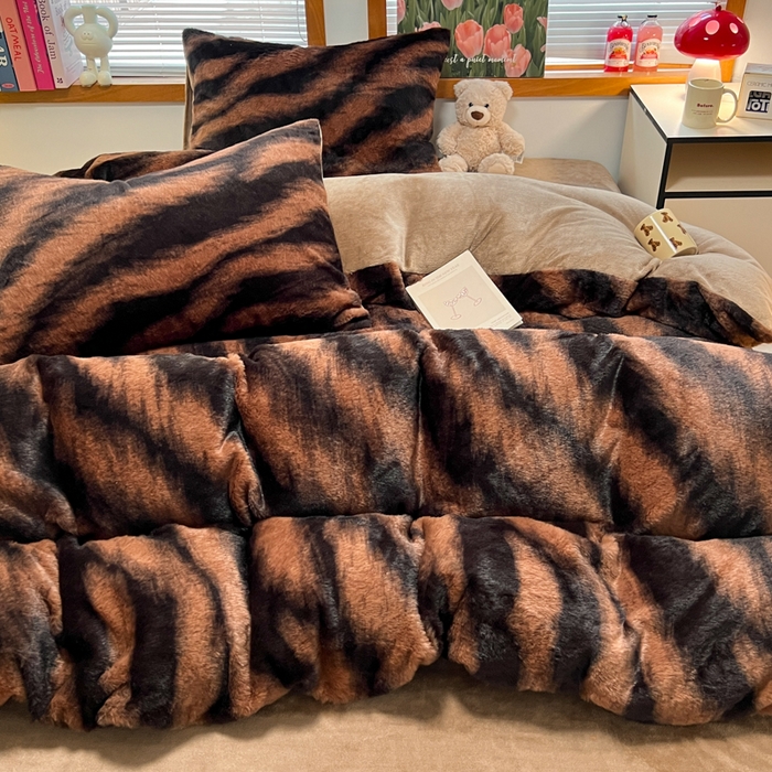 91家纺网 家纺一手货源 找家纺 （总）妖妖家纺 2025新款加厚印花兔毛绒保暖四件套