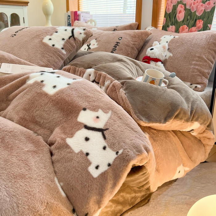 91家纺网 家纺一手货源 找家纺 妖妖家纺 2025新款加厚印花兔毛绒保暖四件套 你好小狗