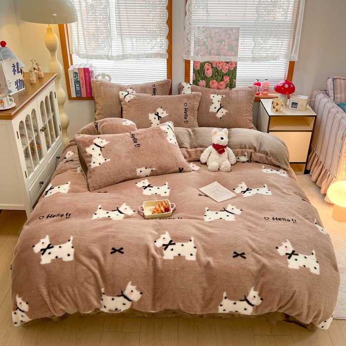 91家纺网 家纺一手货源 找家纺 妖妖家纺 2025新款加厚印花兔毛绒保暖四件套 你好小狗