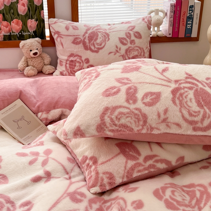 91家纺网 家纺一手货源 找家纺 妖妖家纺 2025新款加厚印花兔毛绒保暖四件套 丝绒玫瑰