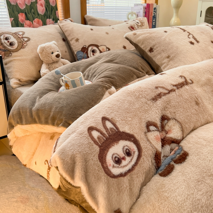 91家纺网 家纺一手货源 找家纺 妖妖家纺 2025新款加厚印花兔毛绒保暖四件套 甜萌布布