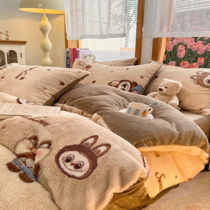 91家纺网 家纺一手货源 找家纺 妖妖家纺 2025新款加厚印花兔毛绒保暖四件套 甜萌布布