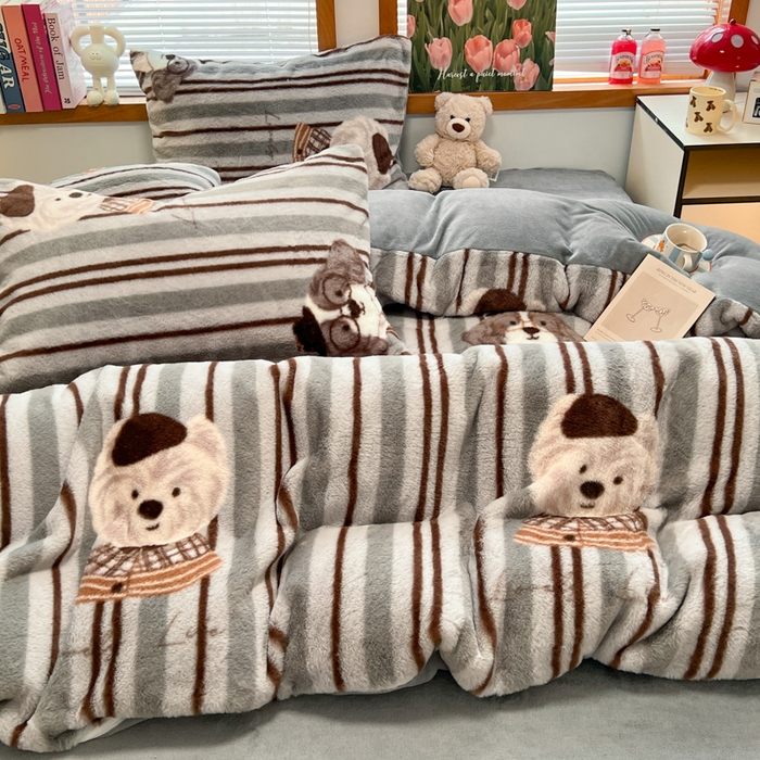 91家纺网 家纺一手货源 找家纺 妖妖家纺 2025新款加厚印花兔毛绒保暖四件套 英伦狗狗