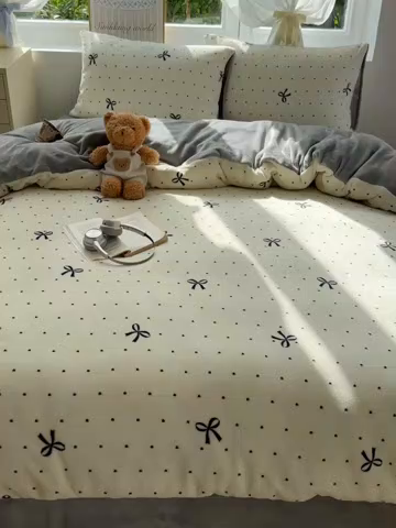 91家纺网 家纺一手货源 找家纺 优选 2025新款小清新加厚高克重牛奶绒四件套直播爆款电商爆款法式简爱