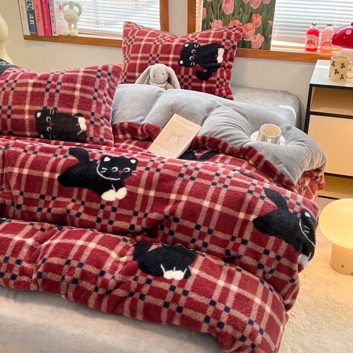 91家纺网 家纺一手货源 找家纺 妖妖家纺 2025新款加厚印花兔毛绒保暖四件套 月下猫舞