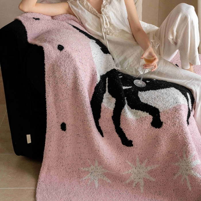 91家纺网 家纺一手货源 找家纺 圆岛家纺 2025新款高品质多功能针织半边绒毛毯毛毯毯子 飞马集