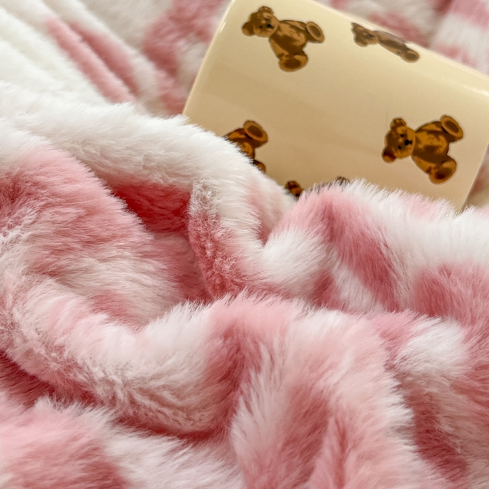91家纺网 家纺一手货源 找家纺 妖妖家纺 2025新款加厚印花兔毛绒保暖四件套 丝绒玫瑰