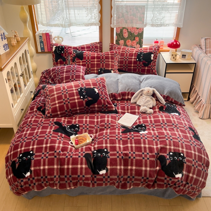 91家纺网 家纺一手货源 找家纺 妖妖家纺 2025新款加厚印花兔毛绒保暖四件套 月下猫舞