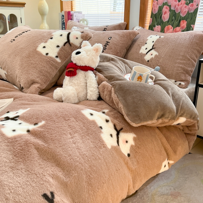 91家纺网 家纺一手货源 找家纺 妖妖家纺 2025新款加厚印花兔毛绒保暖四件套 你好小狗