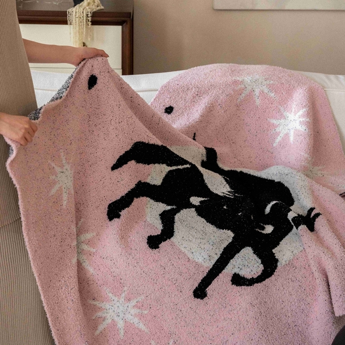 91家纺网 家纺一手货源 找家纺 圆岛家纺 2025新款高品质多功能针织半边绒毛毯毛毯毯子 飞马集