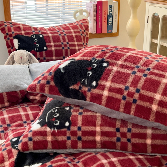 91家纺网 家纺一手货源 找家纺 妖妖家纺 2025新款加厚印花兔毛绒保暖四件套 月下猫舞