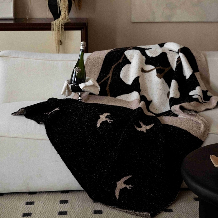 91家纺网 家纺一手货源 找家纺 圆岛家纺 2025新款高品质多功能针织半边绒毛毯毛毯毯子 浮生花