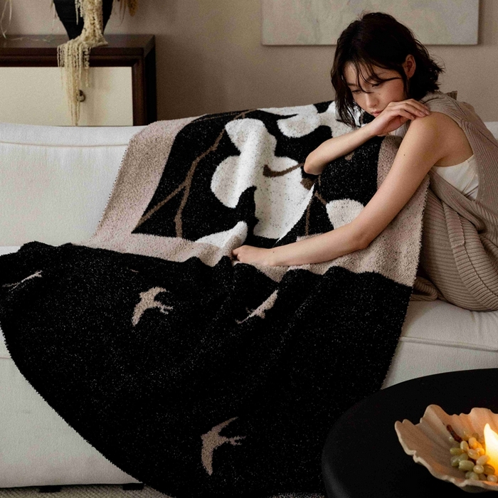 91家纺网 家纺一手货源 找家纺 圆岛家纺 2025新款高品质多功能针织半边绒毛毯毛毯毯子 浮生花