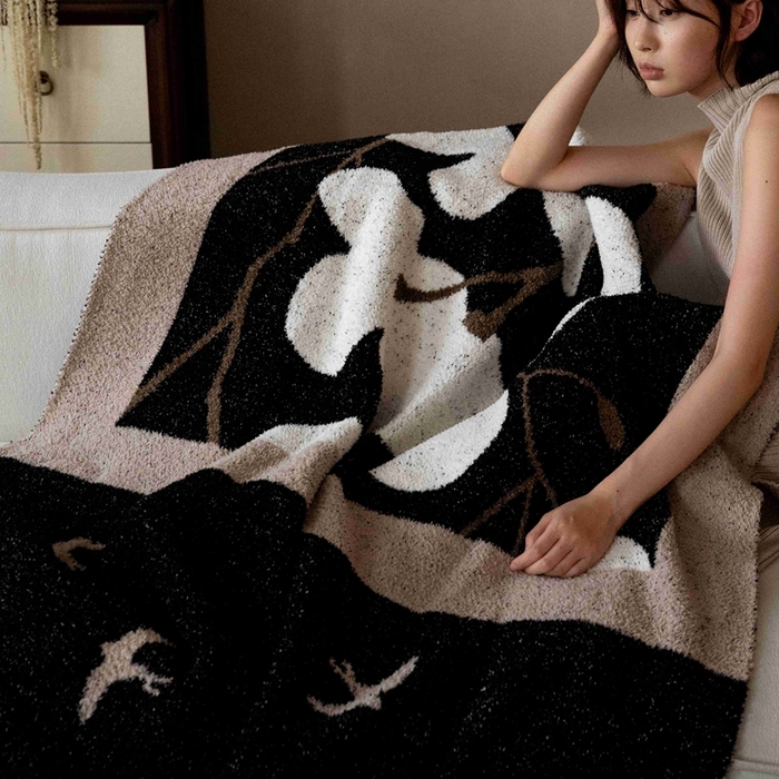 91家纺网 家纺一手货源 找家纺 圆岛家纺 2025新款高品质多功能针织半边绒毛毯毛毯毯子 浮生花