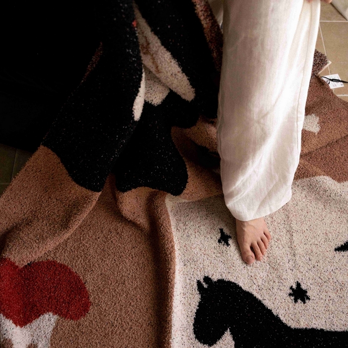 91家纺网 家纺一手货源 找家纺 圆岛家纺 2025新款高品质多功能针织半边绒毛毯毛毯毯子 麻古音盒