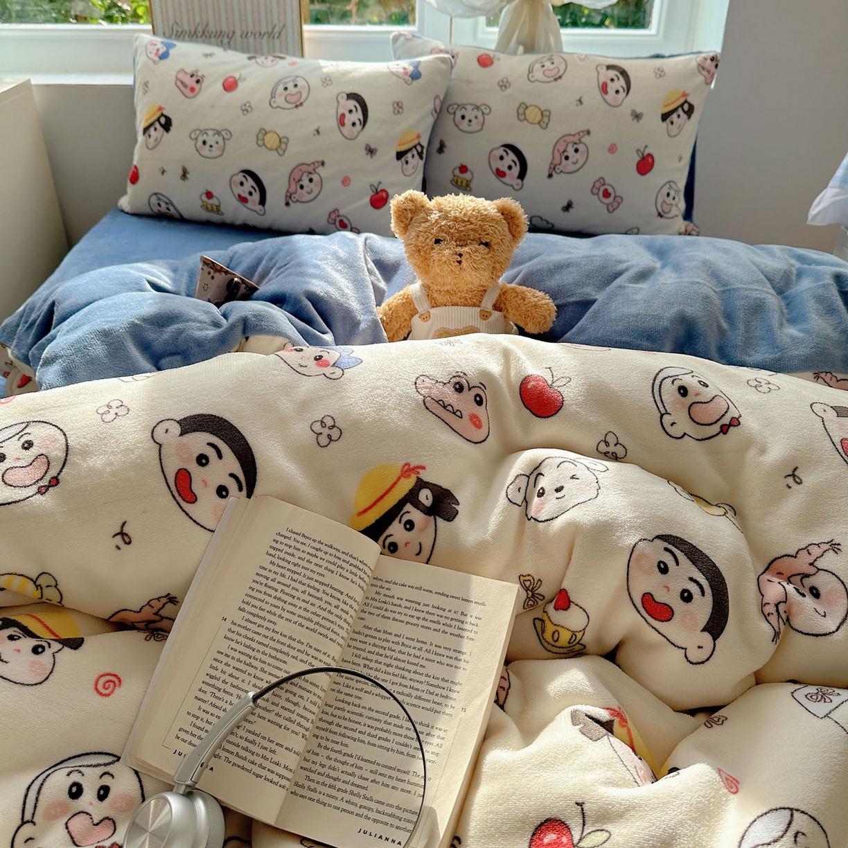 91家纺网 家纺一手货源 找家纺 优选 2025新款小清新加厚高克重牛奶绒四件套直播爆款电商爆款欢乐男孩