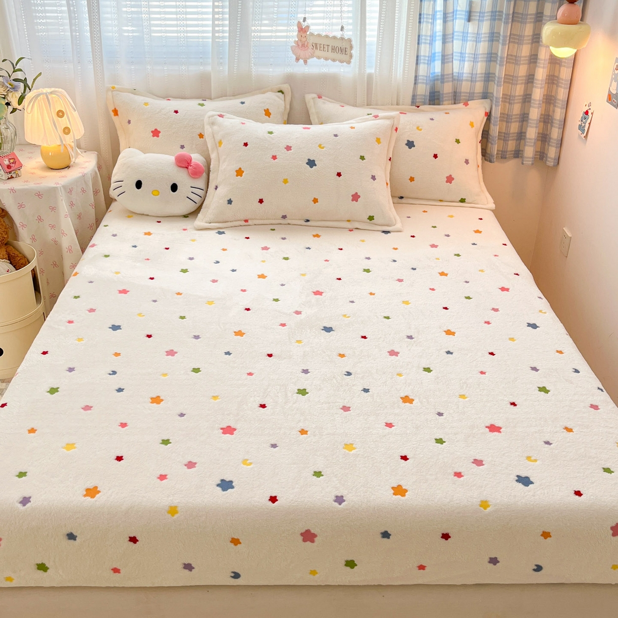 91家纺网 家纺一手货源 找家纺 川悦生活 2025新款高克重雪花绒卡通印花加厚保暖大床单床笠 床笠奶昔星星