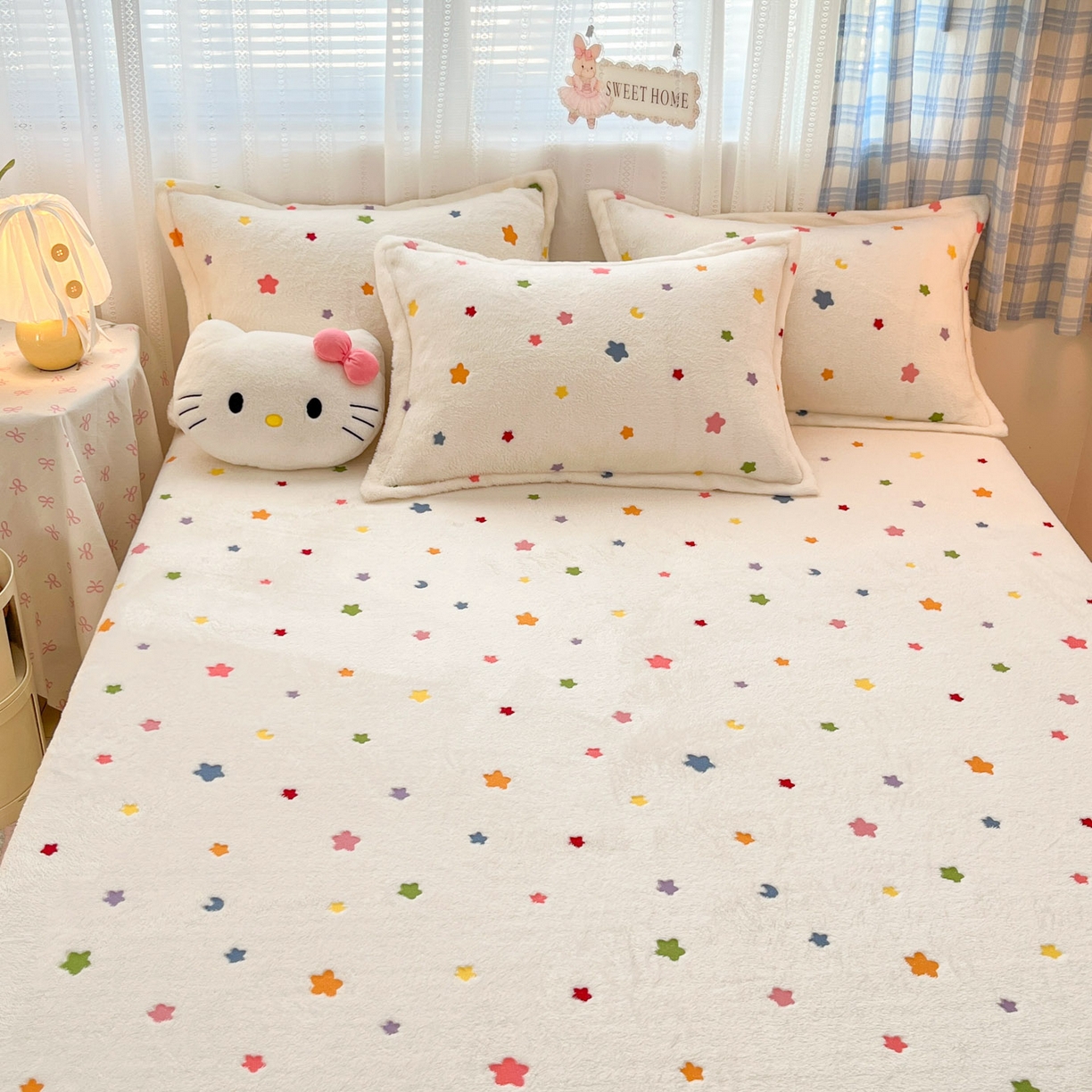 91家纺网 家纺一手货源 找家纺 川悦生活 2025新款高克重雪花绒卡通印花加厚保暖大床单床笠 床笠奶昔星星