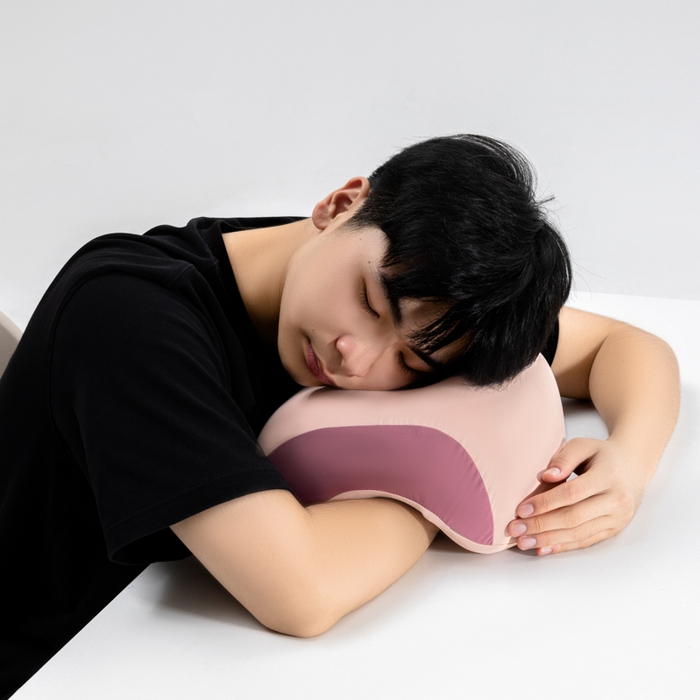 91家纺网 家纺一手货源 找家纺 昕科 2025新款多功能不压手午睡枕-学生午睡枕芯办公室睡觉神器枕头趴睡记忆棉午睡枕 午睡枕-粉色