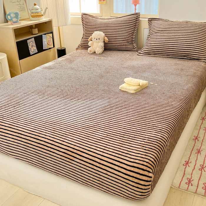 91家纺网 家纺一手货源 找家纺 川悦生活 2025新款高克重雪花绒卡通印花加厚保暖大床单床笠 床笠秋语-茶咖