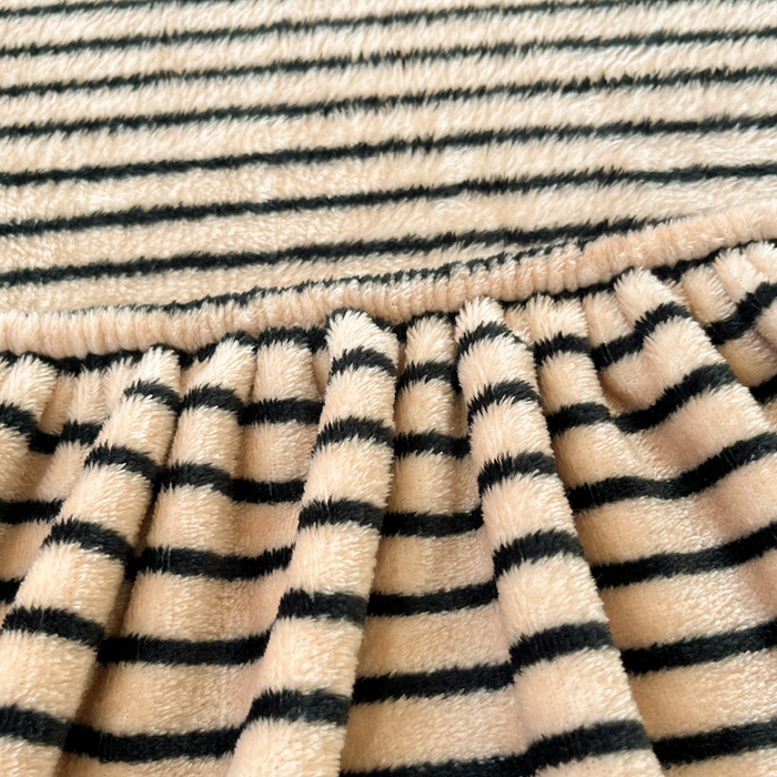 91家纺网 家纺一手货源 找家纺 川悦生活 2025新款高克重雪花绒卡通印花加厚保暖大床单床笠 床笠秋语-茶咖