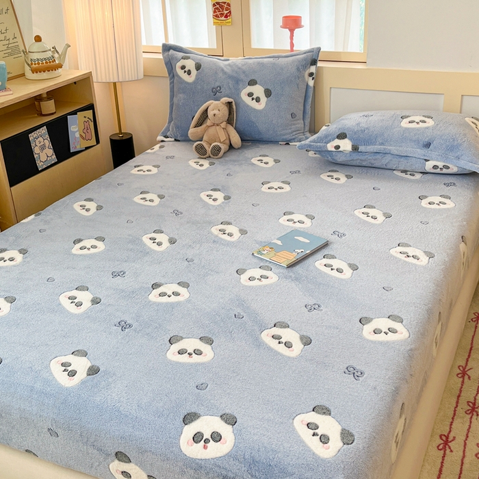 91家纺网 家纺一手货源 找家纺 川悦生活 2025新款高克重雪花绒卡通印花加厚保暖大床单床笠 床笠塔丽小熊猫