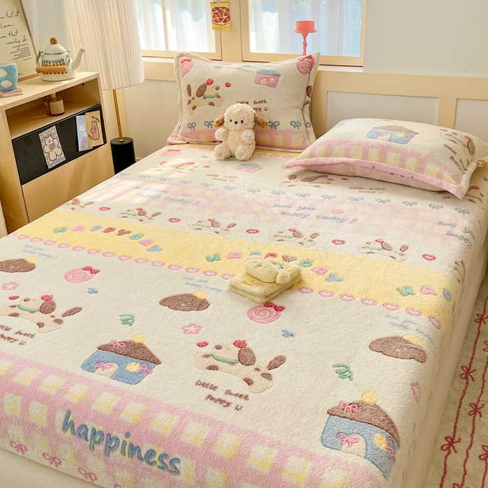 91家纺网 家纺一手货源 找家纺 川悦生活 2025新款高克重雪花绒卡通印花加厚保暖大床单床笠 床笠小狗物语