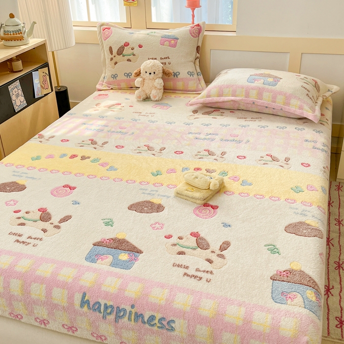 91家纺网 家纺一手货源 找家纺 川悦生活 2025新款高克重雪花绒卡通印花加厚保暖大床单床笠 床笠小狗物语