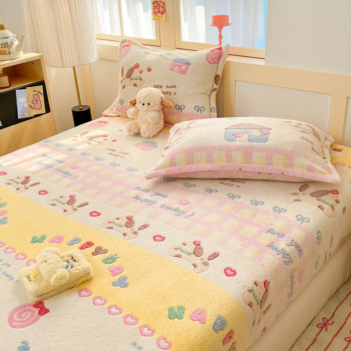 91家纺网 家纺一手货源 找家纺 川悦生活 2025新款高克重雪花绒卡通印花加厚保暖大床单床笠 床笠小狗物语