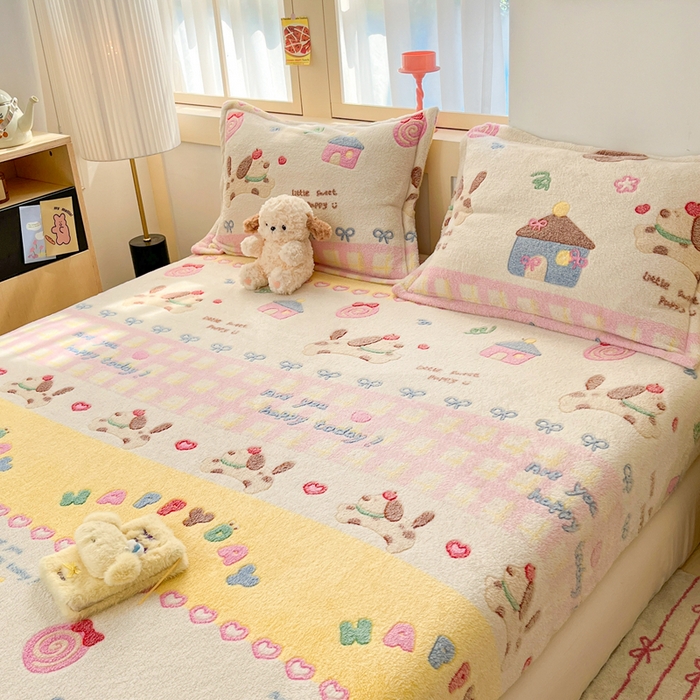 91家纺网 家纺一手货源 找家纺 川悦生活 2025新款高克重雪花绒卡通印花加厚保暖大床单床笠 床笠小狗物语