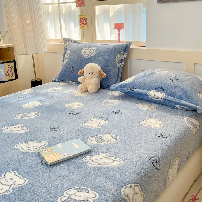 91家纺网 家纺一手货源 找家纺 川悦生活 2025新款高克重雪花绒卡通印花加厚保暖大床单床笠 床笠小雪狗