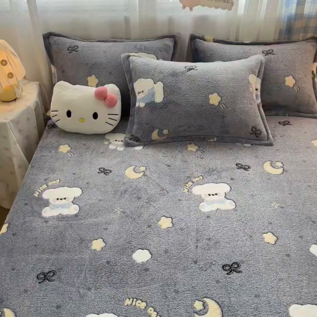 91家纺网 家纺一手货源 找家纺 川悦生活 2025新款高克重雪花绒卡通印花加厚保暖大床单床笠 床笠星月小狗-灰