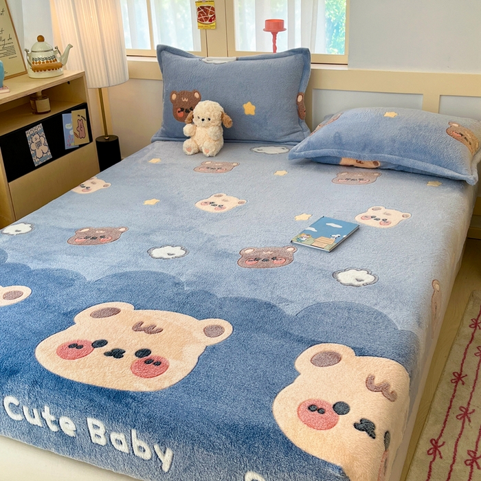 91家纺网 家纺一手货源 找家纺 川悦生活 2025新款高克重雪花绒卡通印花加厚保暖大床单床笠 床笠熊小巴