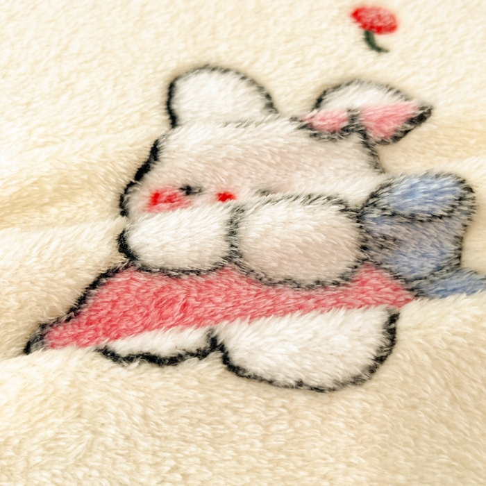 91家纺网 家纺一手货源 找家纺 川悦生活 2025新款高克重雪花绒卡通印花加厚保暖大床单床笠 床笠郁金奶兔