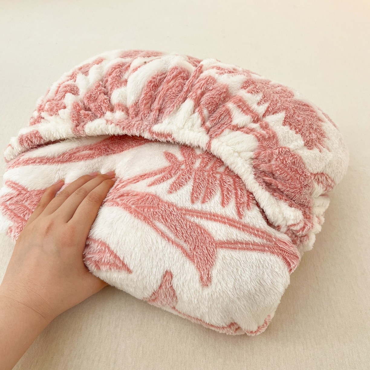 91家纺网 家纺一手货源 找家纺 川悦生活 2025新款高克重雪花绒卡通印花加厚保暖大床单床笠 床笠月桂-粉