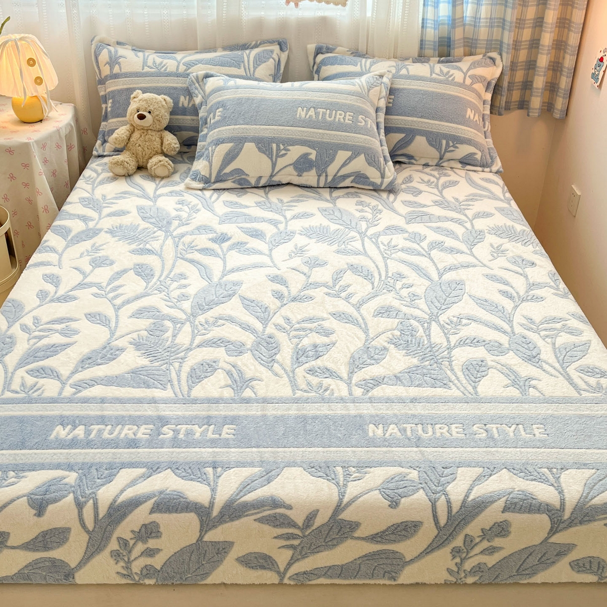 91家纺网 家纺一手货源 找家纺 川悦生活 2025新款高克重雪花绒卡通印花加厚保暖大床单床笠 床笠月桂-蓝