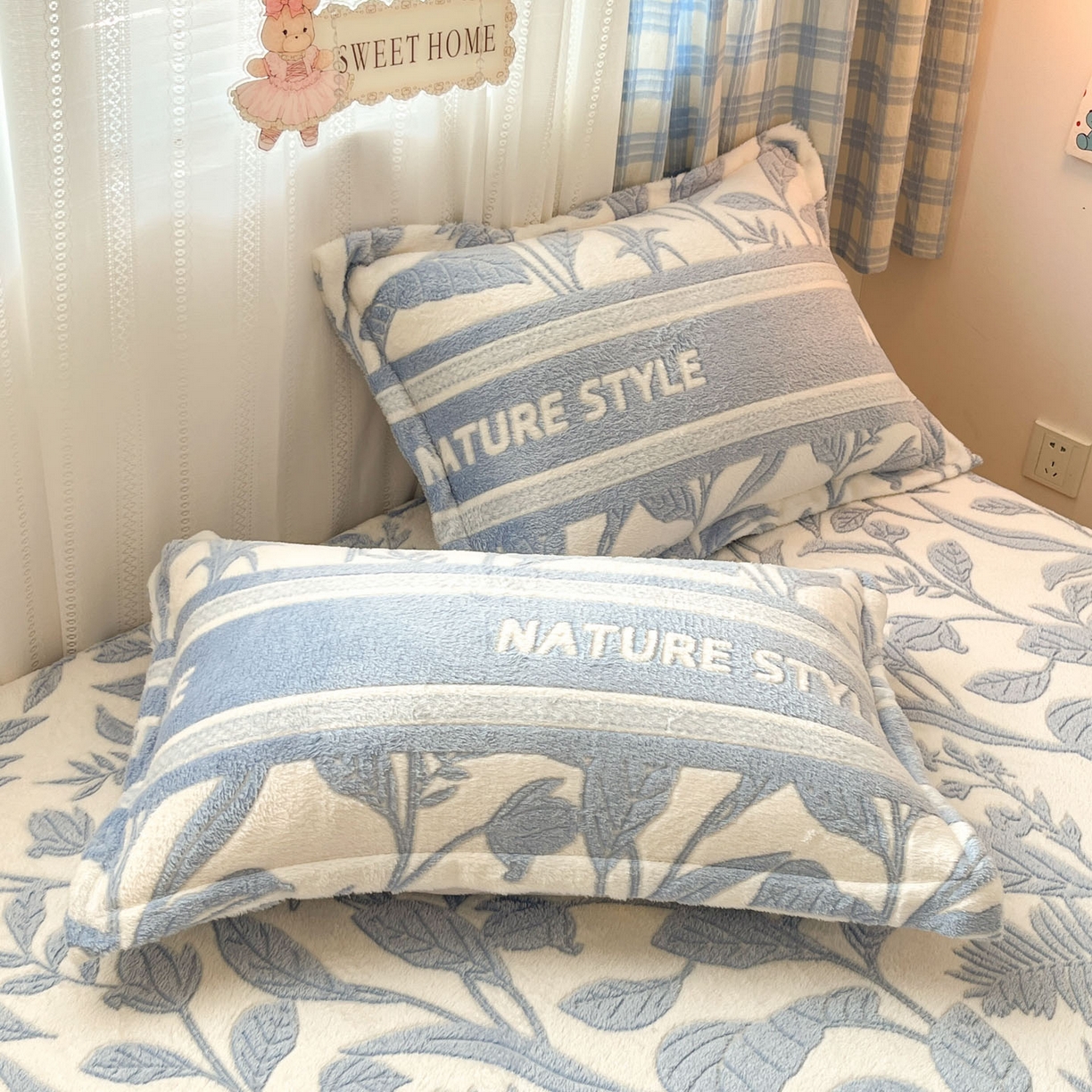 91家纺网 家纺一手货源 找家纺 川悦生活 2025新款高克重雪花绒卡通印花加厚保暖大床单床笠 床笠月桂-蓝