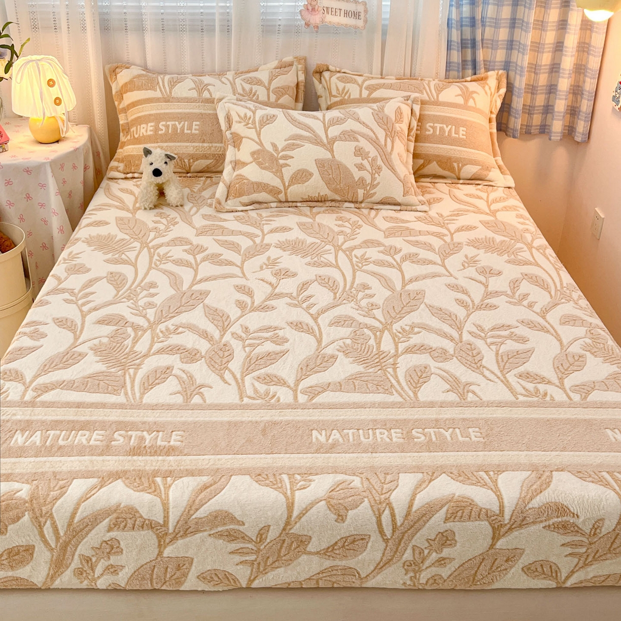 91家纺网 家纺一手货源 找家纺 川悦生活 2025新款高克重雪花绒卡通印花加厚保暖大床单床笠 床笠月桂-浅咖