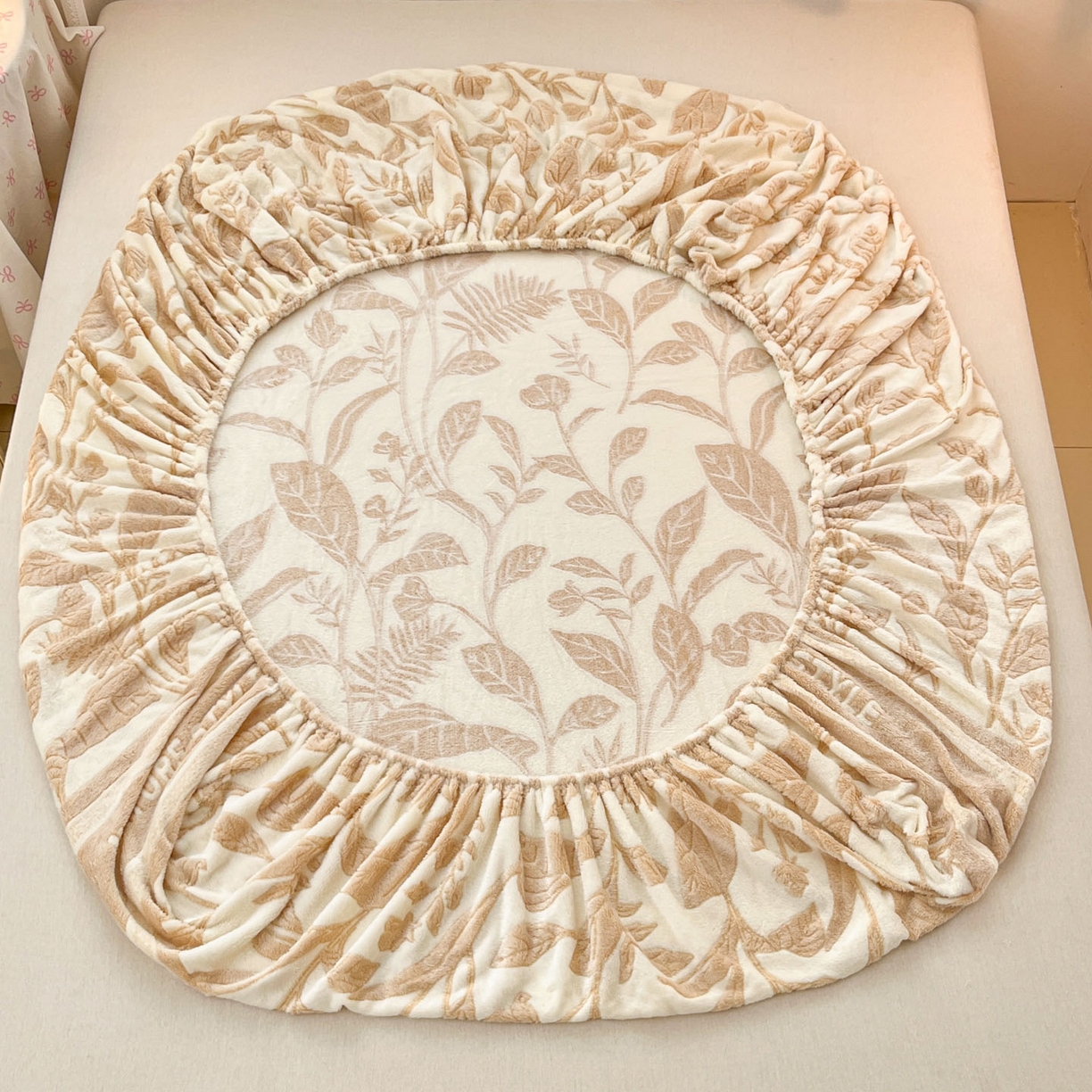 91家纺网 家纺一手货源 找家纺 川悦生活 2025新款高克重雪花绒卡通印花加厚保暖大床单床笠 床笠月桂-浅咖