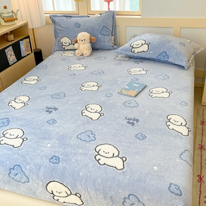 91家纺网 家纺一手货源 找家纺 川悦生活 2025新款高克重雪花绒卡通印花加厚保暖大床单床笠 床笠云朵奶狗