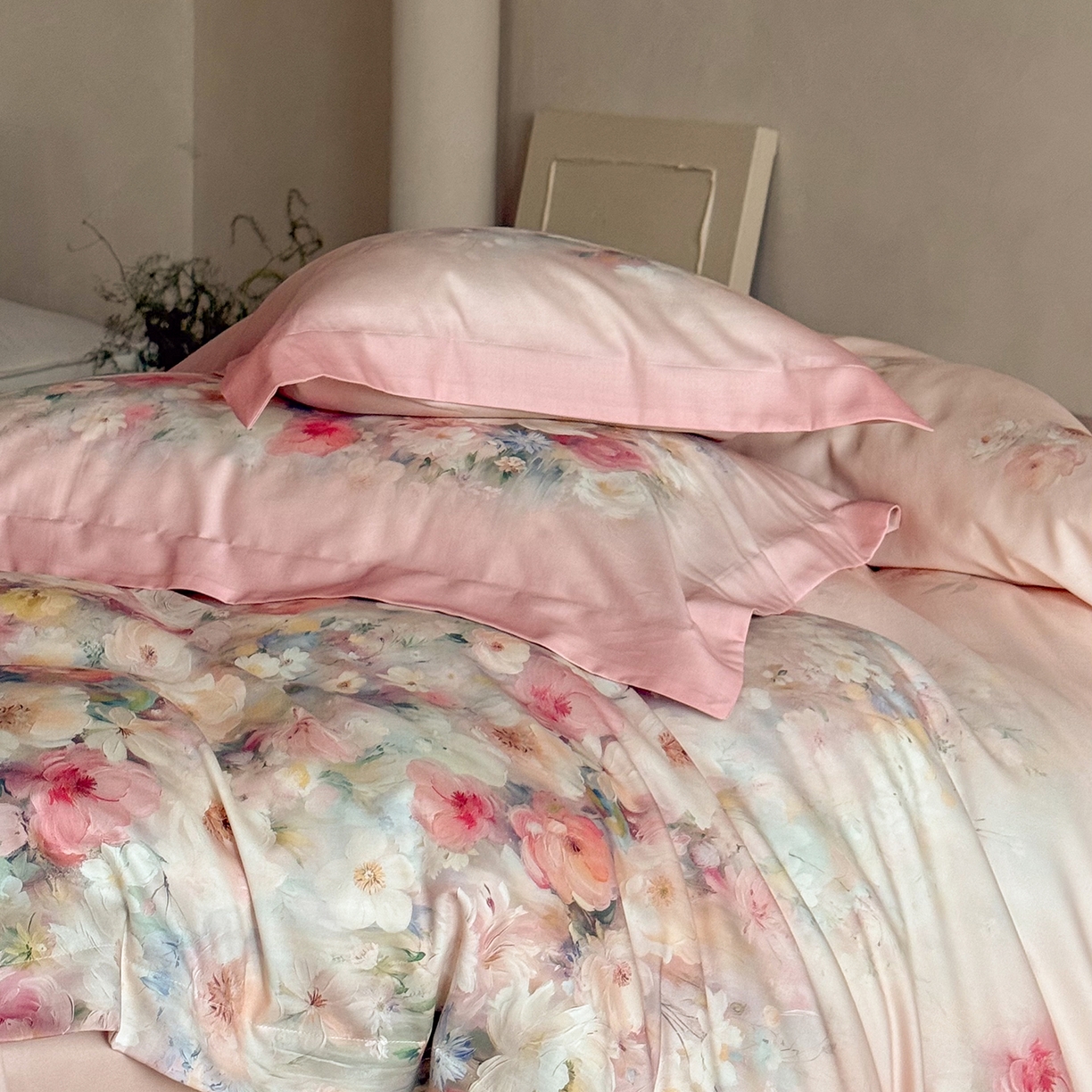 91家纺网 家纺一手货源 找家纺 禾时 2025新款天丝棉磨毛数码印花四件套 花海拾梦-粉