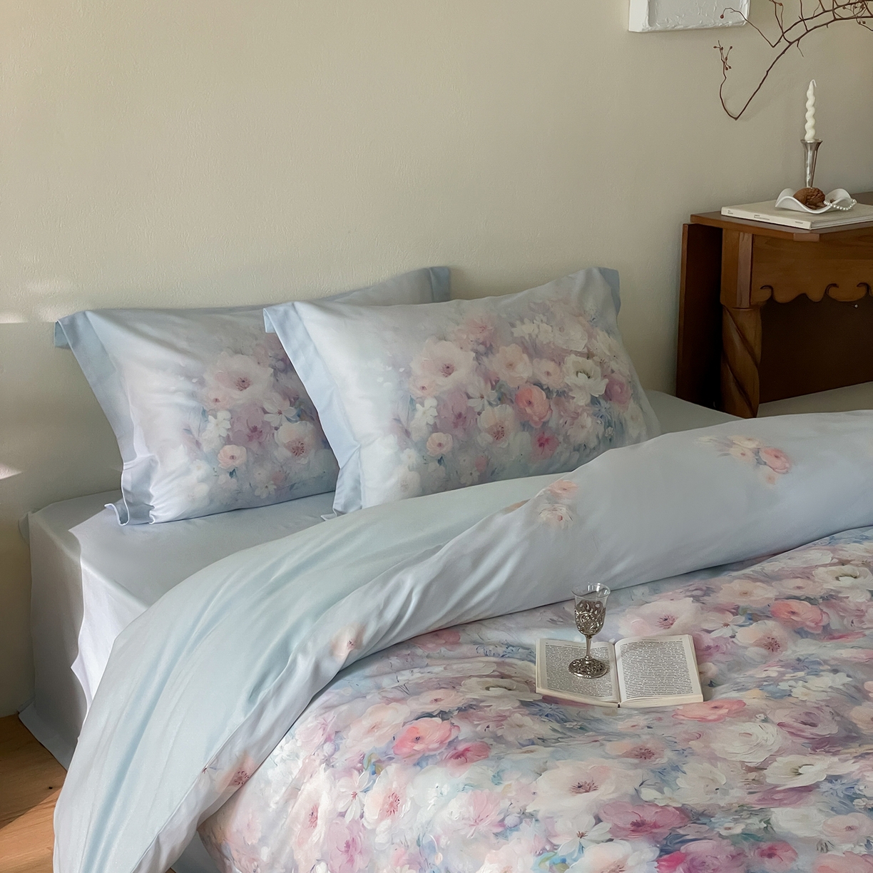 91家纺网 家纺一手货源 找家纺 禾时 2025新款天丝棉磨毛数码印花四件套 花海拾梦-蓝