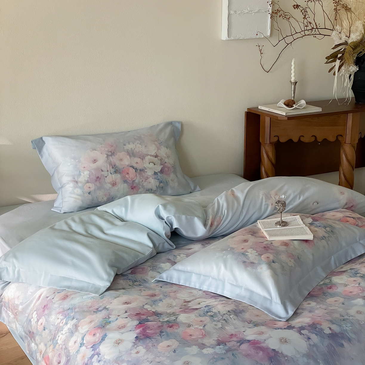 91家纺网 家纺一手货源 找家纺 禾时 2025新款天丝棉磨毛数码印花四件套 花海拾梦-蓝