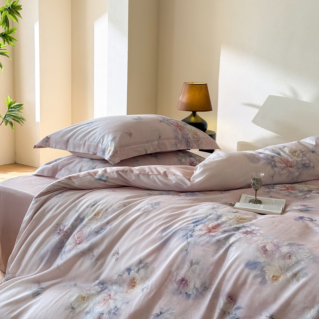 91家纺网 家纺一手货源 找家纺 禾时 2025新款天丝棉磨毛数码印花四件套 花未眠-粉