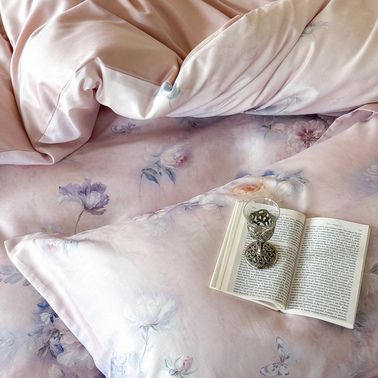 91家纺网 家纺一手货源 找家纺 禾时 2025新款天丝棉磨毛数码印花四件套 花未眠-粉